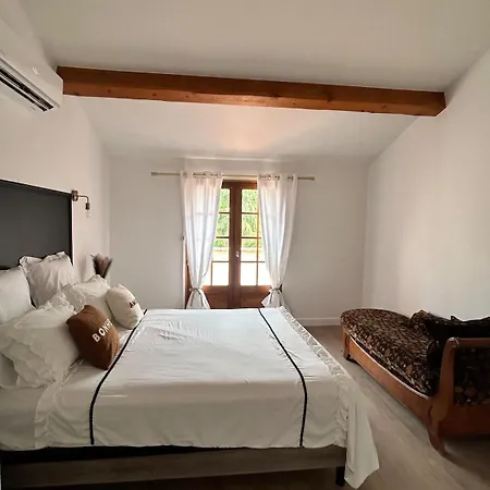 Grande Maison Avec Piscine Terrasse Et Veranda, Ideale En Famille Ou Entre Amis *